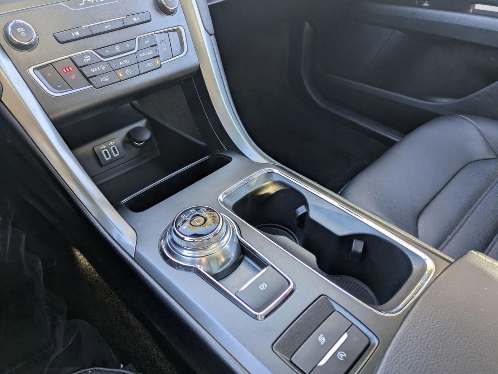 2020 Ford Fusion SEL FWD