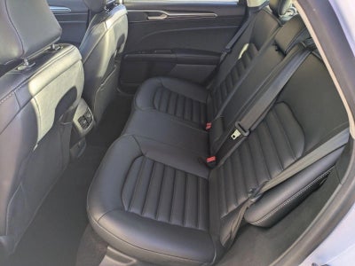 2020 Ford Fusion SEL FWD