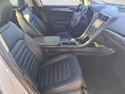 2020 Ford Fusion SEL FWD