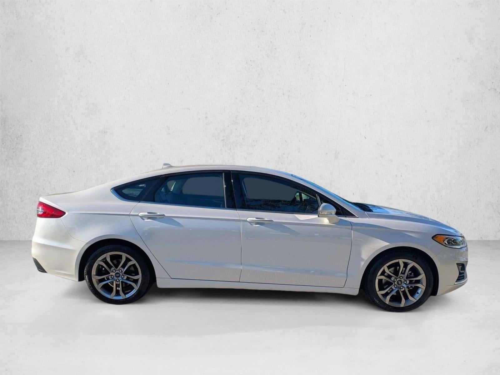 2020 Ford Fusion SEL FWD