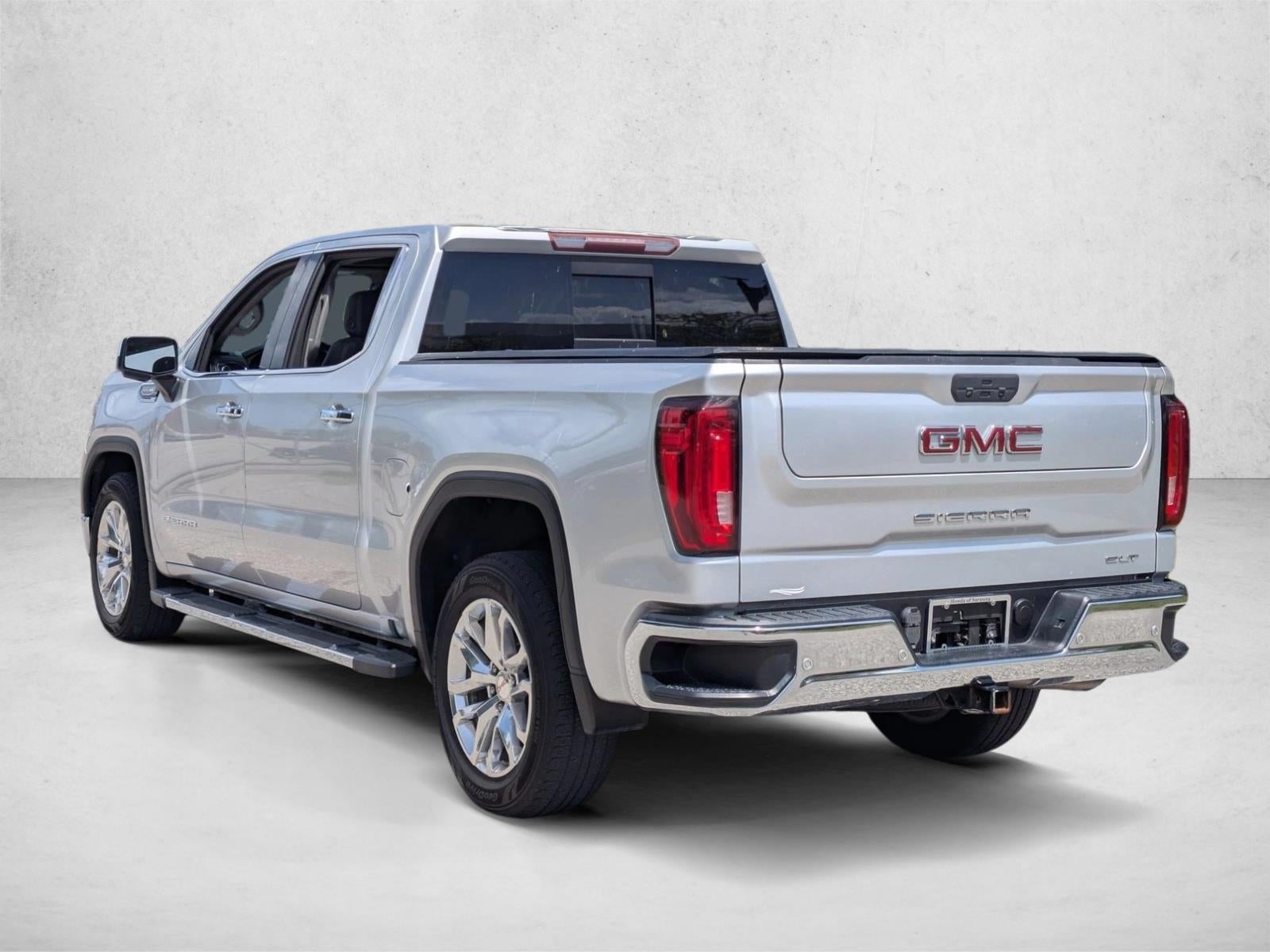 2019 GMC Sierra 1500 Crew Cab Short Box 2-Wheel Drive SLT