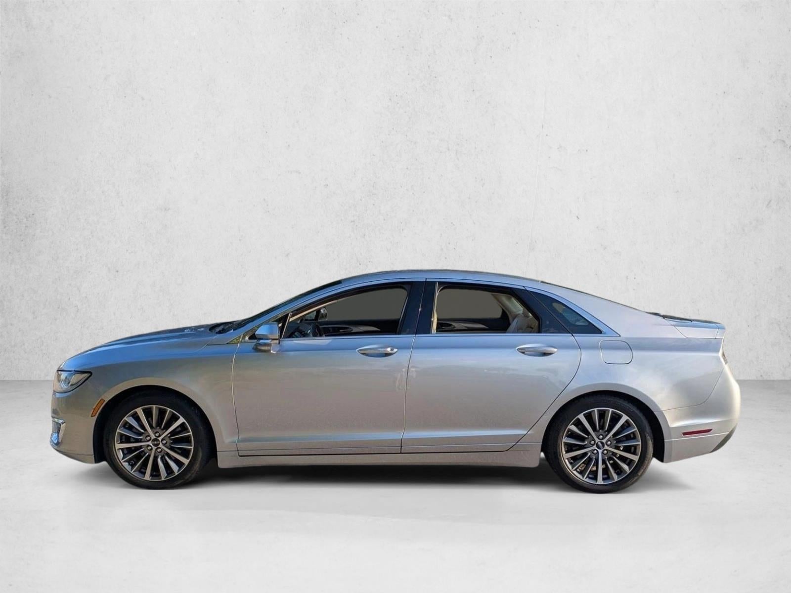 2020 Lincoln MKZ Standard FWD