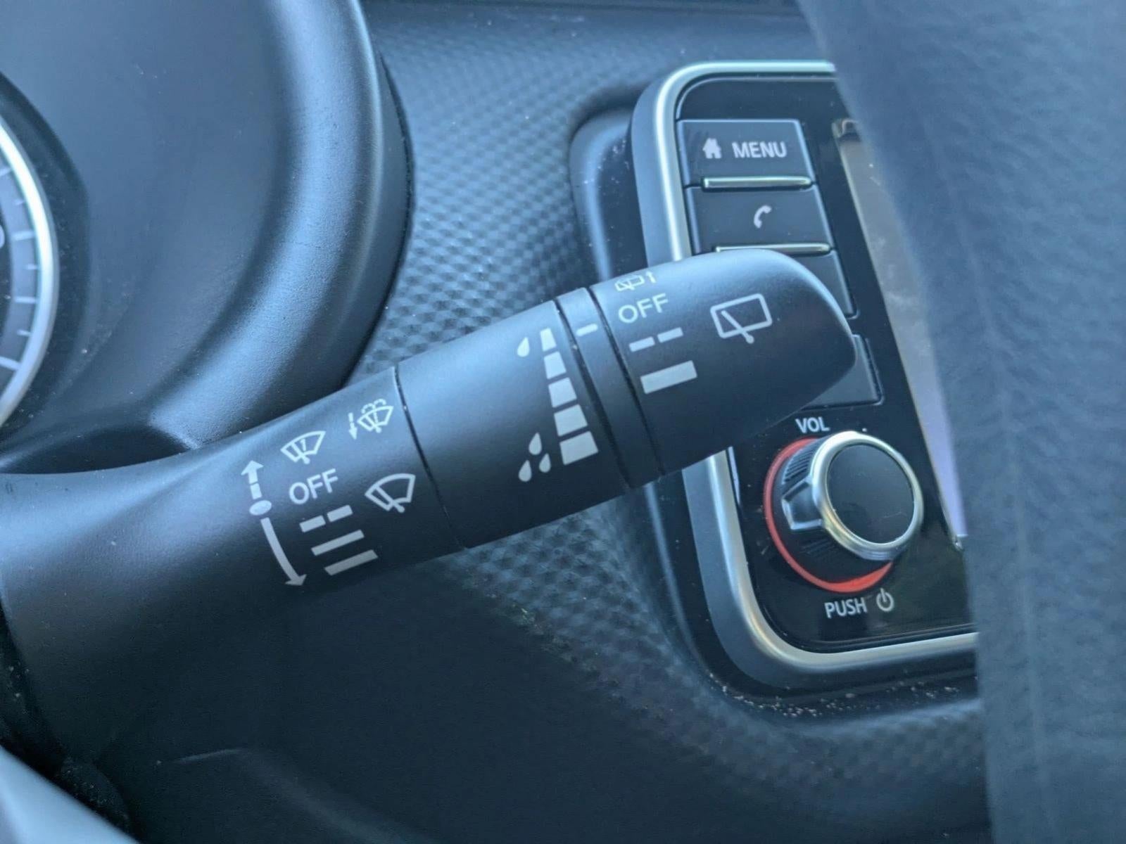 2023 Nissan Kicks S FWD