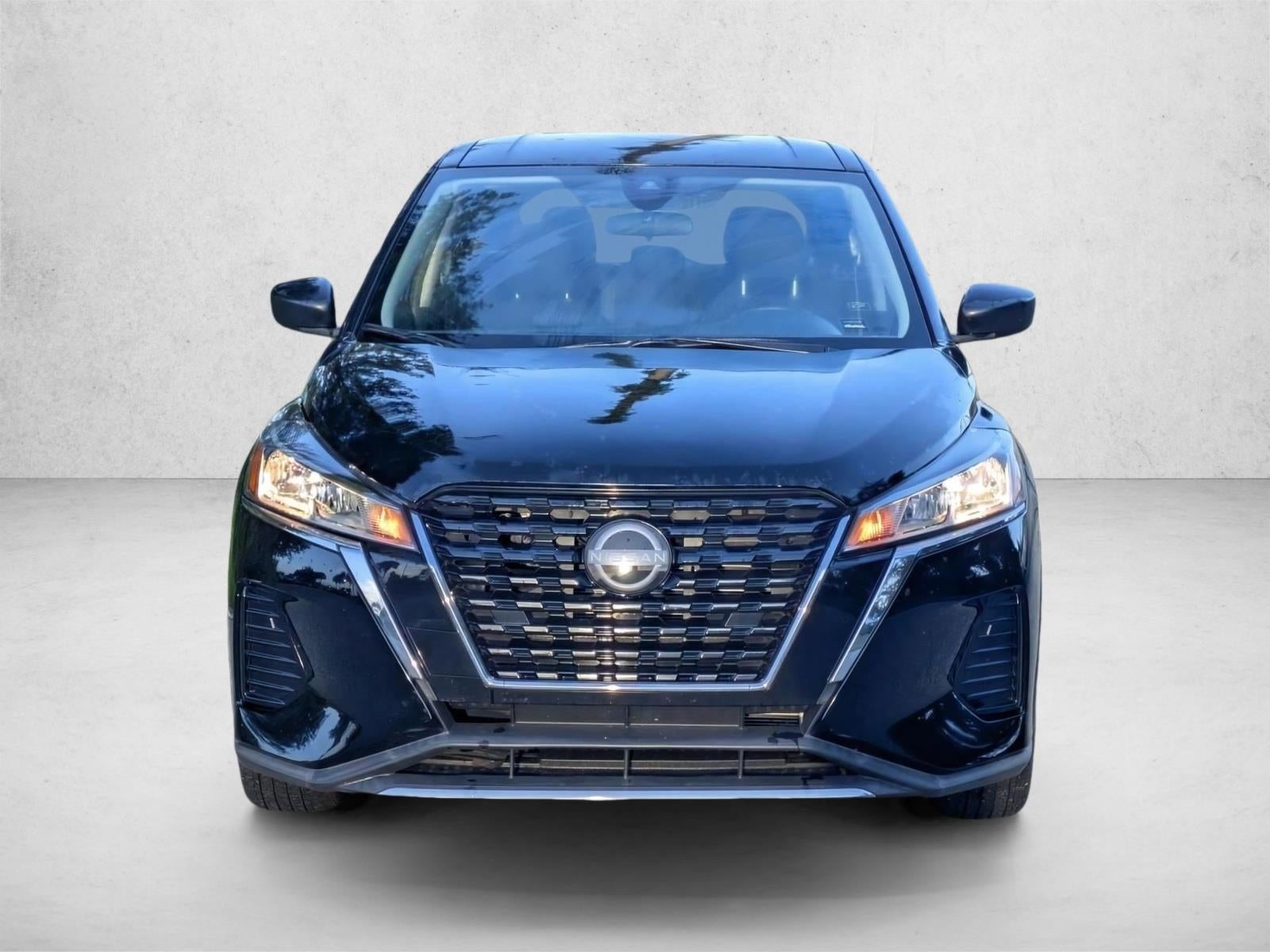 2023 Nissan Kicks S FWD