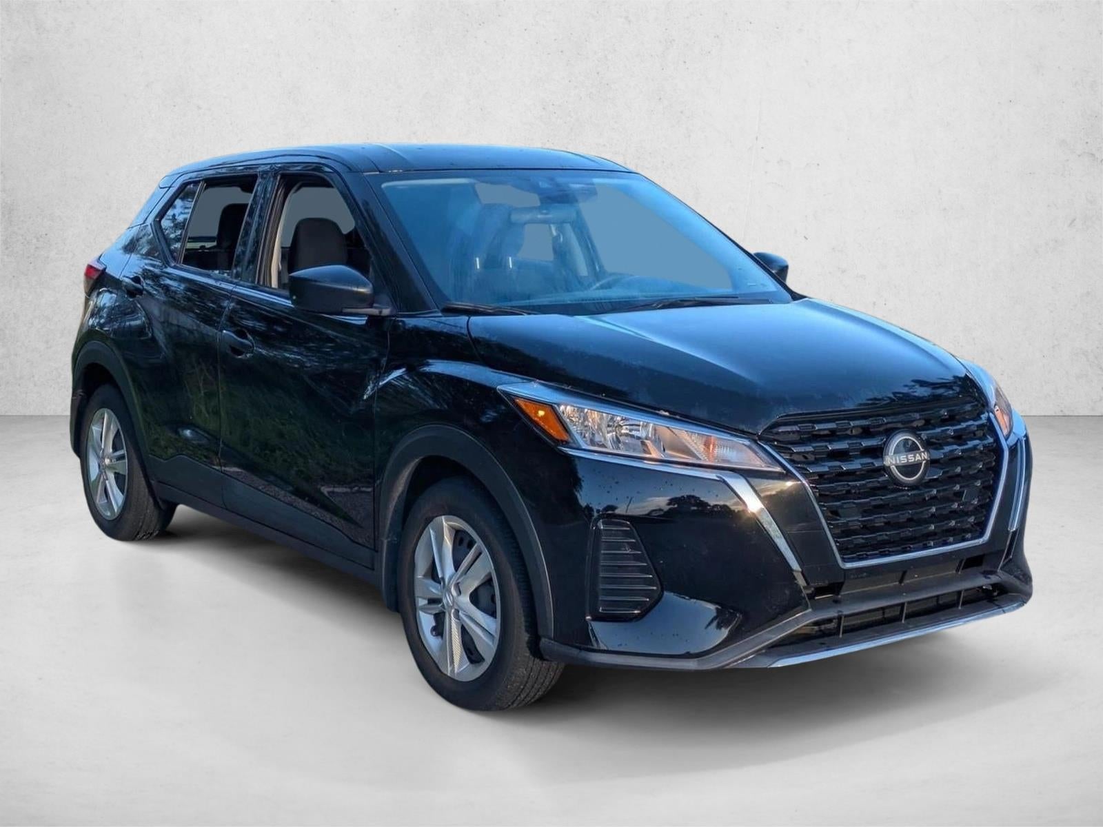 2023 Nissan Kicks S FWD