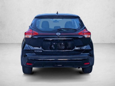 2023 Nissan Kicks S FWD