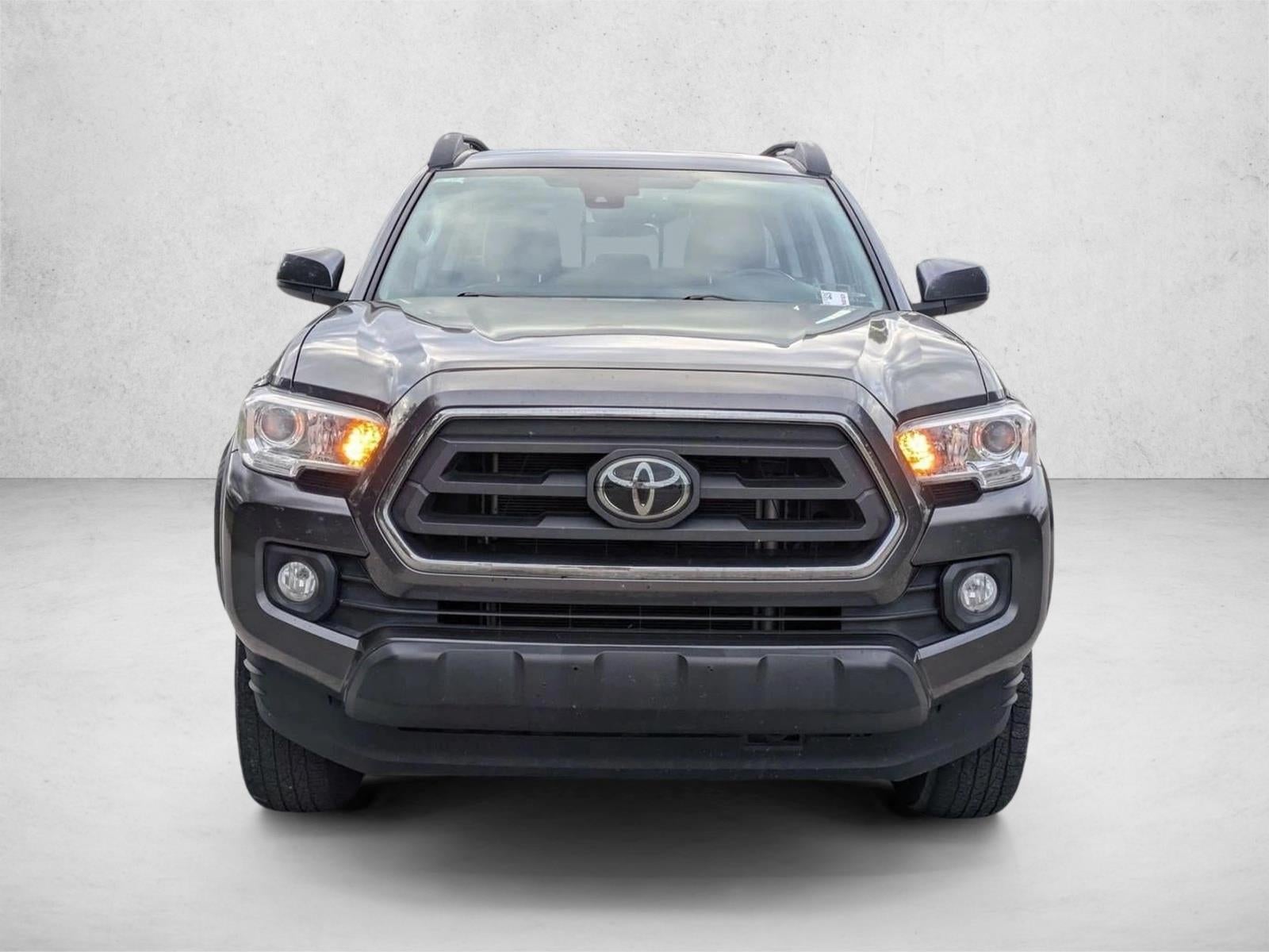 2022 Toyota Tacoma 4WD 4WD SR5 Double Cab 5' Bed V6 AT (Natl)