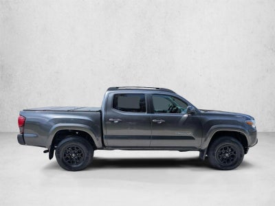 2022 Toyota Tacoma 4WD 4WD SR5 Double Cab 5' Bed V6 AT (Natl)