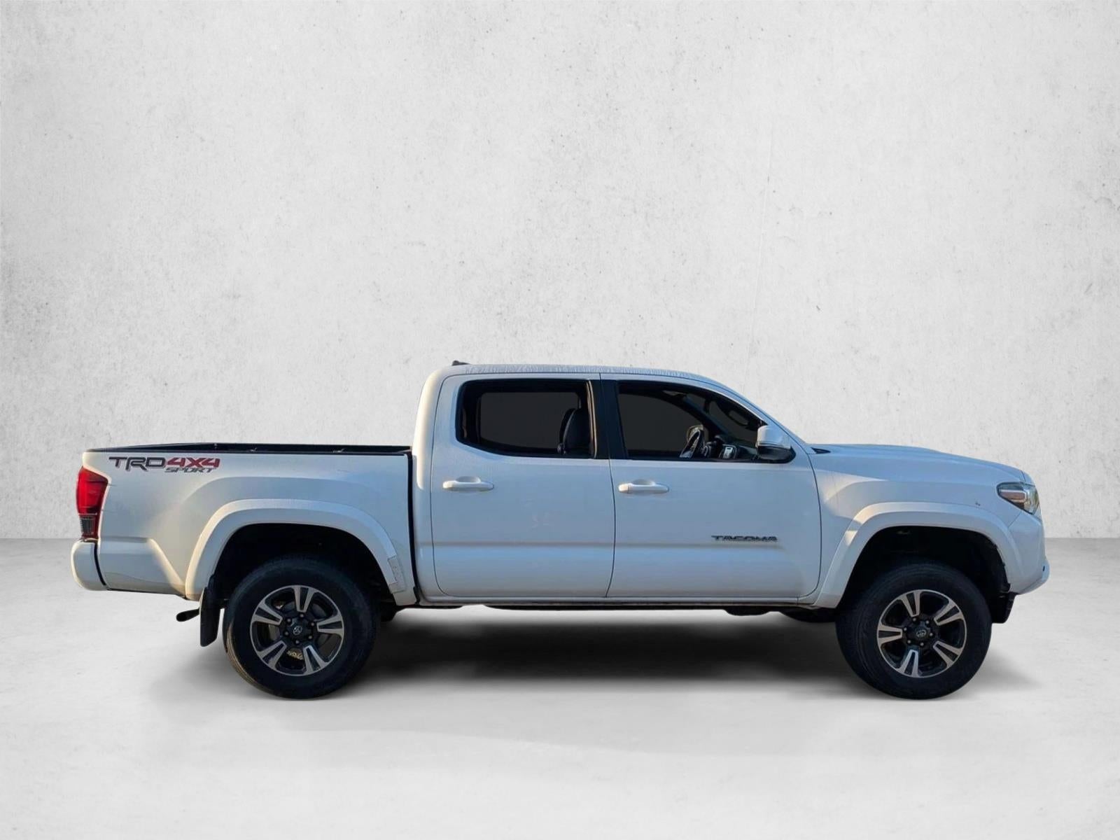 2019 Toyota Tacoma 4WD 4WD TRD Sport Double Cab 5' Bed V6 AT (Natl)