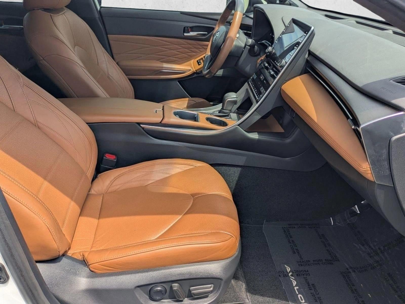 2020 Toyota Avalon Hybrid Limited (Natl)