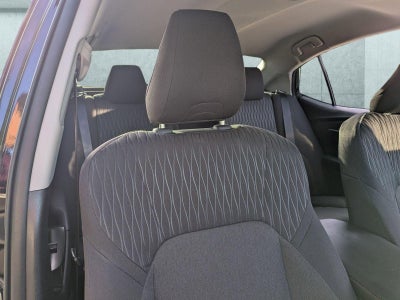 2025 Toyota Camry LE (SE)