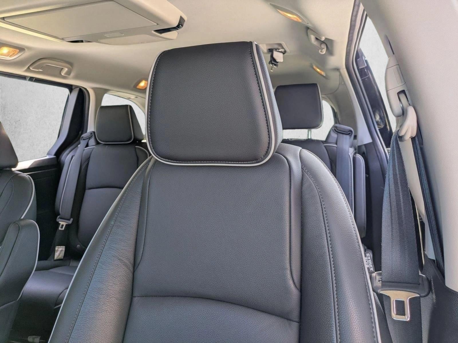 2025 Honda Odyssey Touring Auto