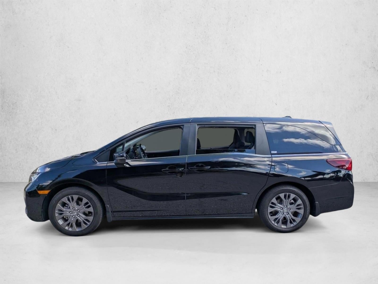 2025 Honda Odyssey Touring Auto