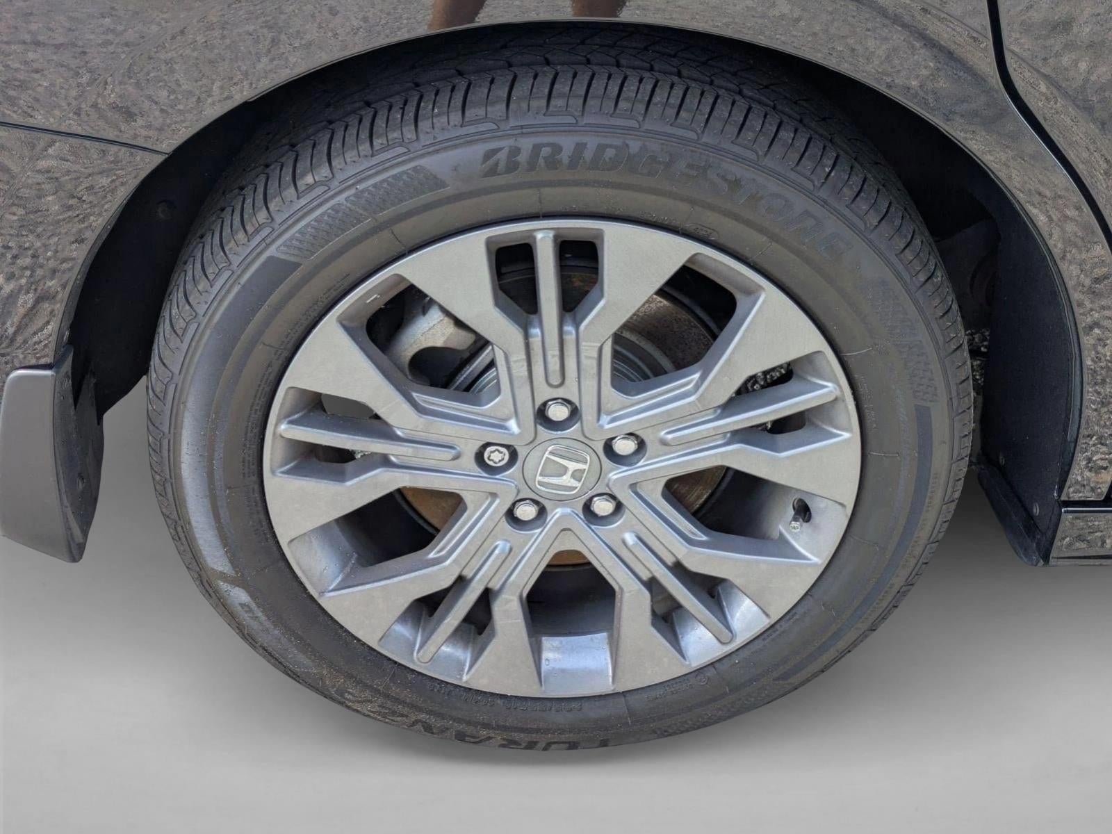 2025 Honda Odyssey Touring Auto