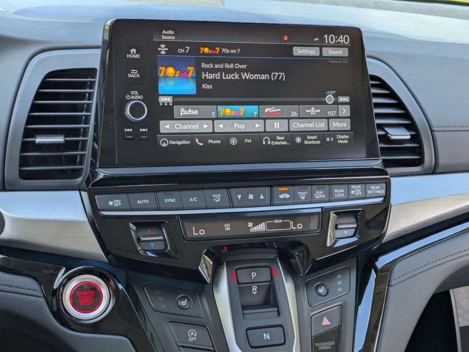 2025 Honda Odyssey Touring Auto
