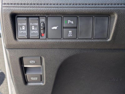 2025 Honda Odyssey Touring Auto