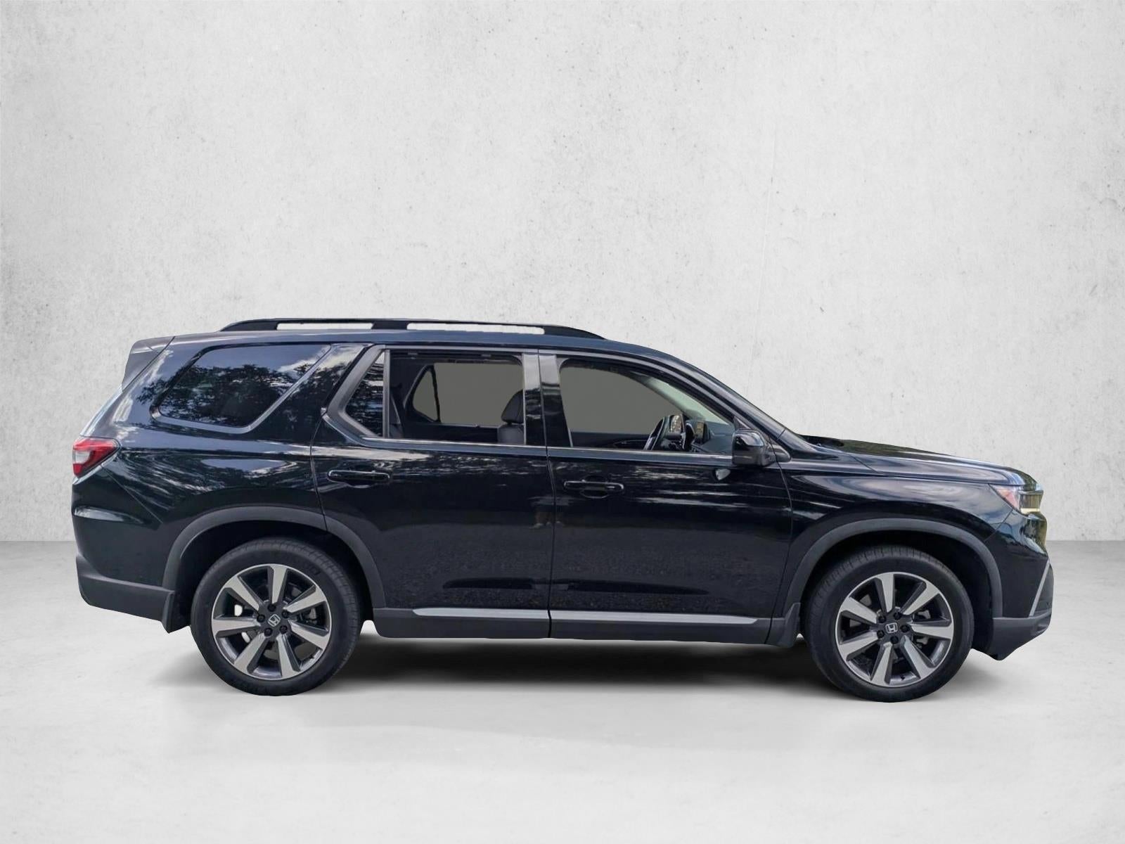 2025 Honda Pilot Touring 2WD
