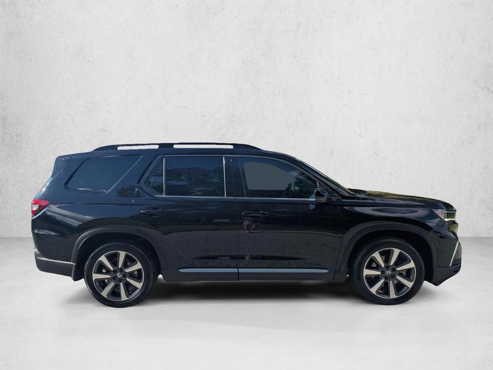 2025 Honda Pilot Touring 2WD