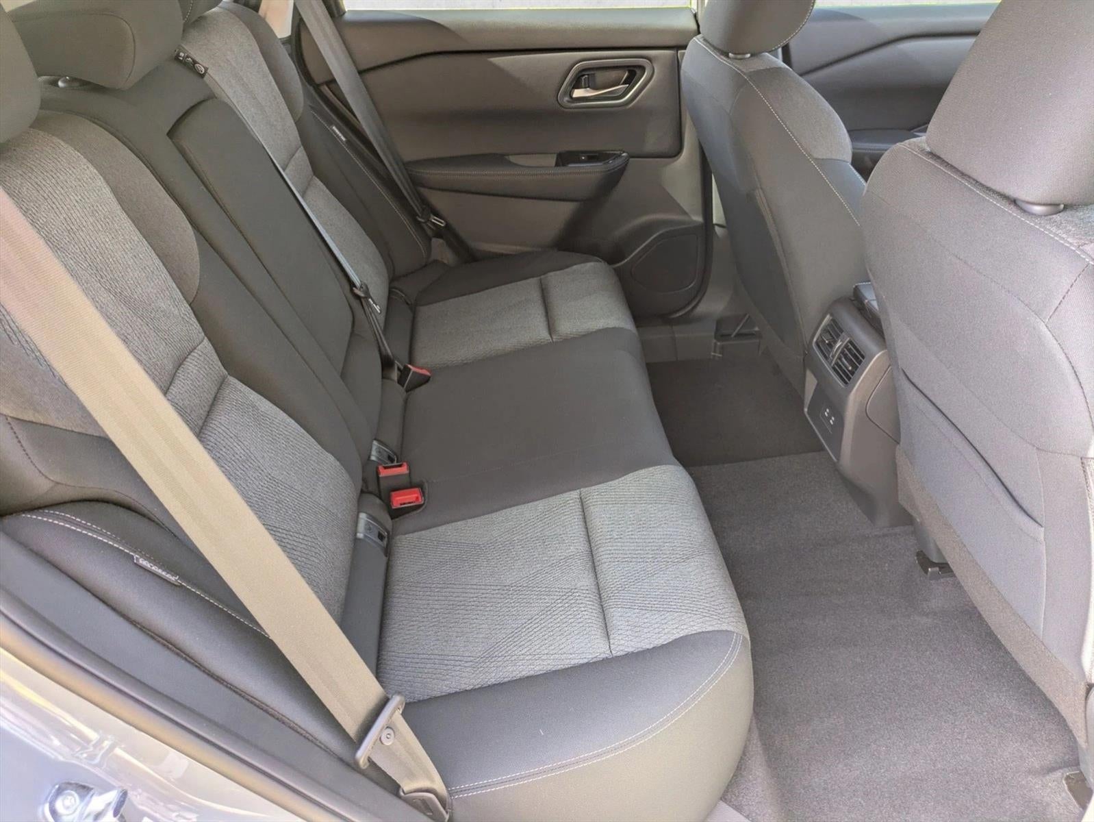 2026 Nissan Rogue FWD SV *Ltd Avail*