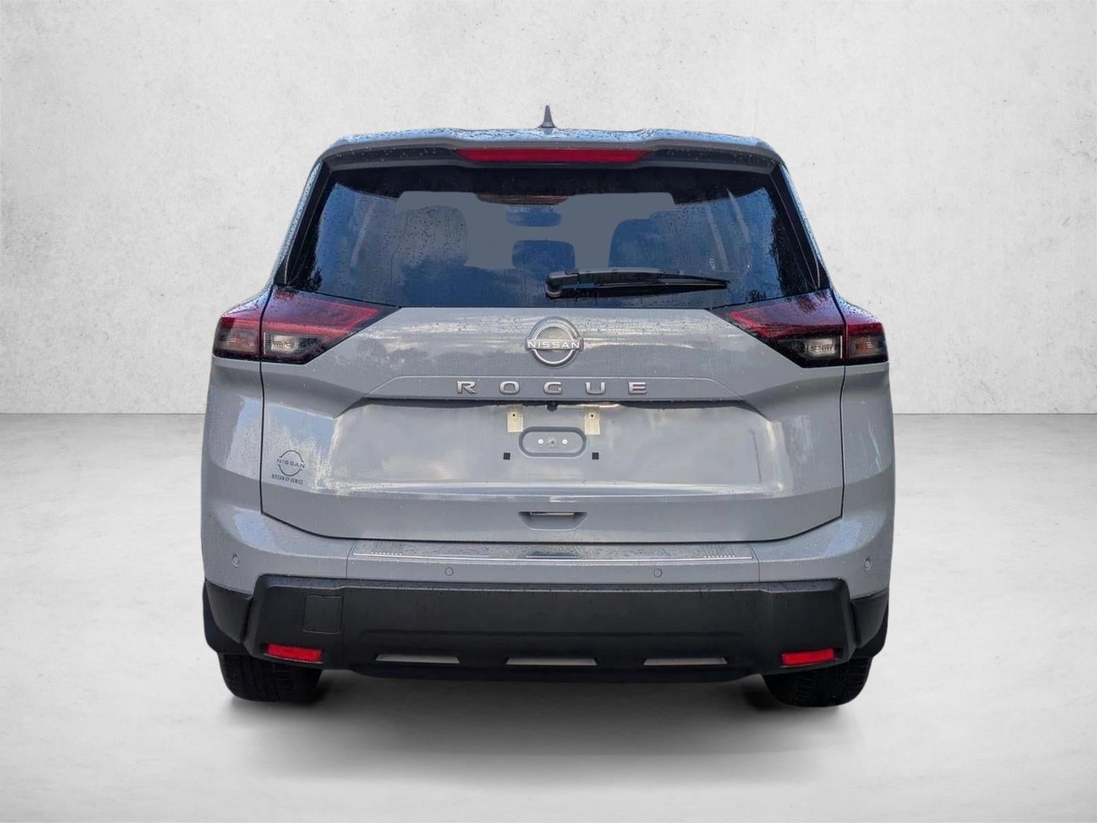 2026 Nissan Rogue FWD SV *Ltd Avail*