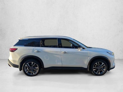 2023 INFINITI QX60 LUXE AWD