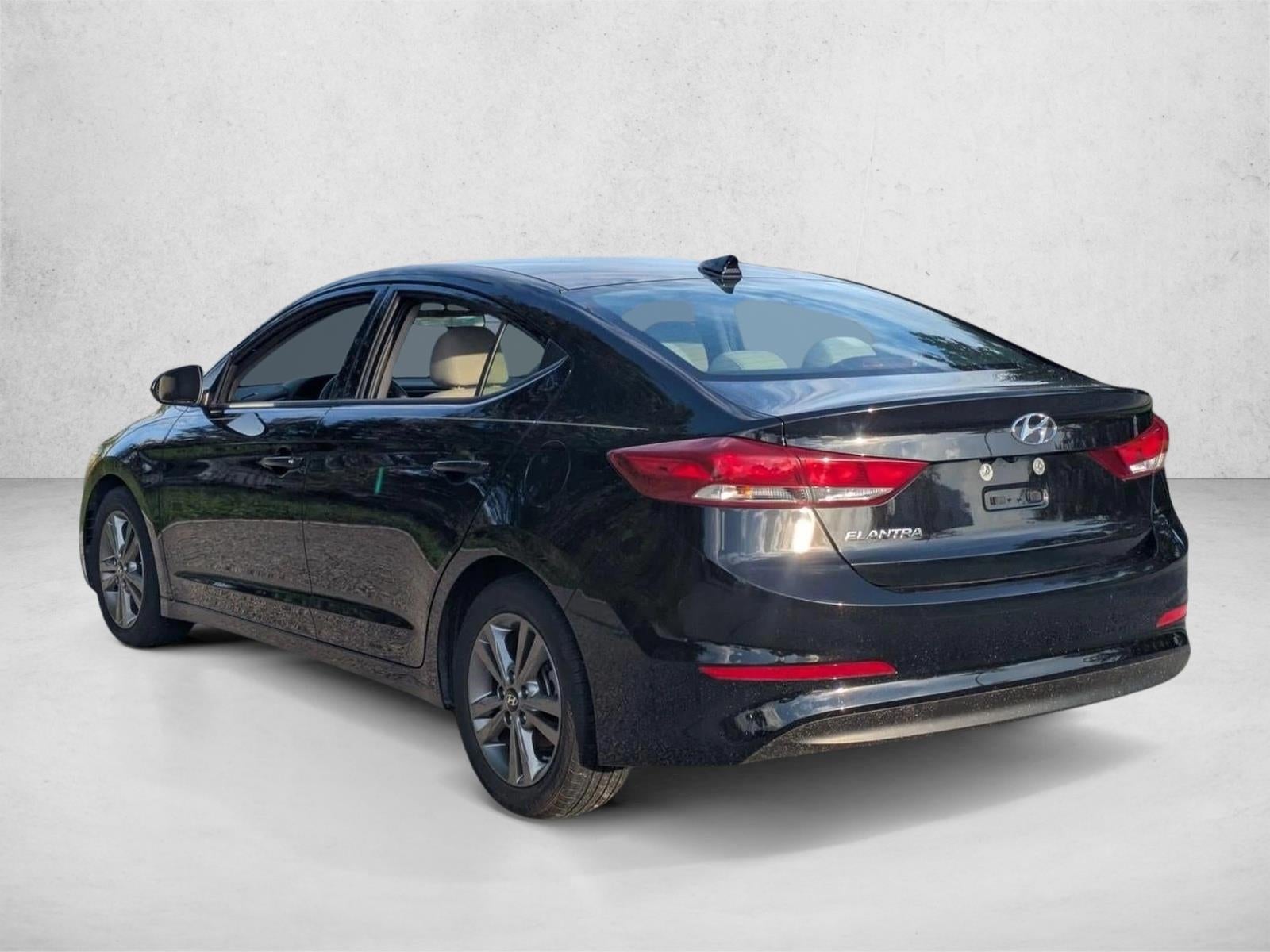 2018 Hyundai ELANTRA SEL 2.0L Auto