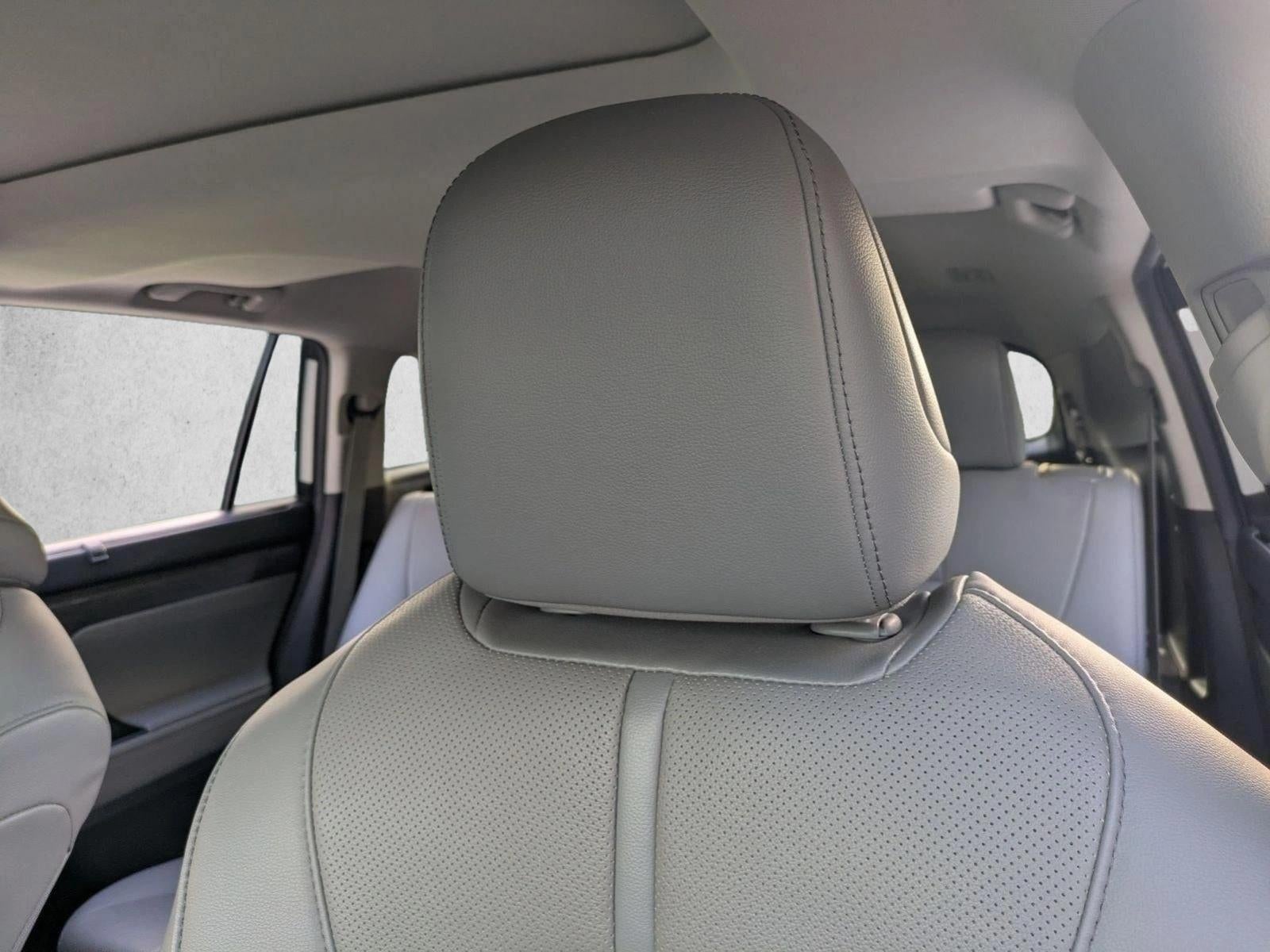 2021 Toyota Highlander Limited FWD (GS)