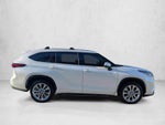 2021 Toyota Highlander Limited FWD (GS)