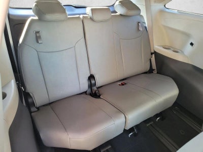 2023 Toyota Sienna Limited AWD 7-Passenger (Natl)