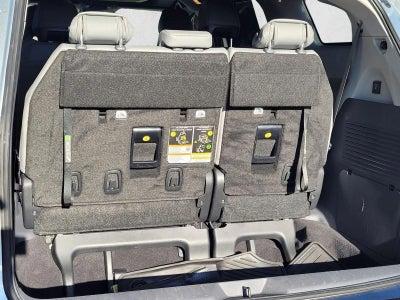 2023 Toyota Sienna Limited AWD 7-Passenger (Natl)