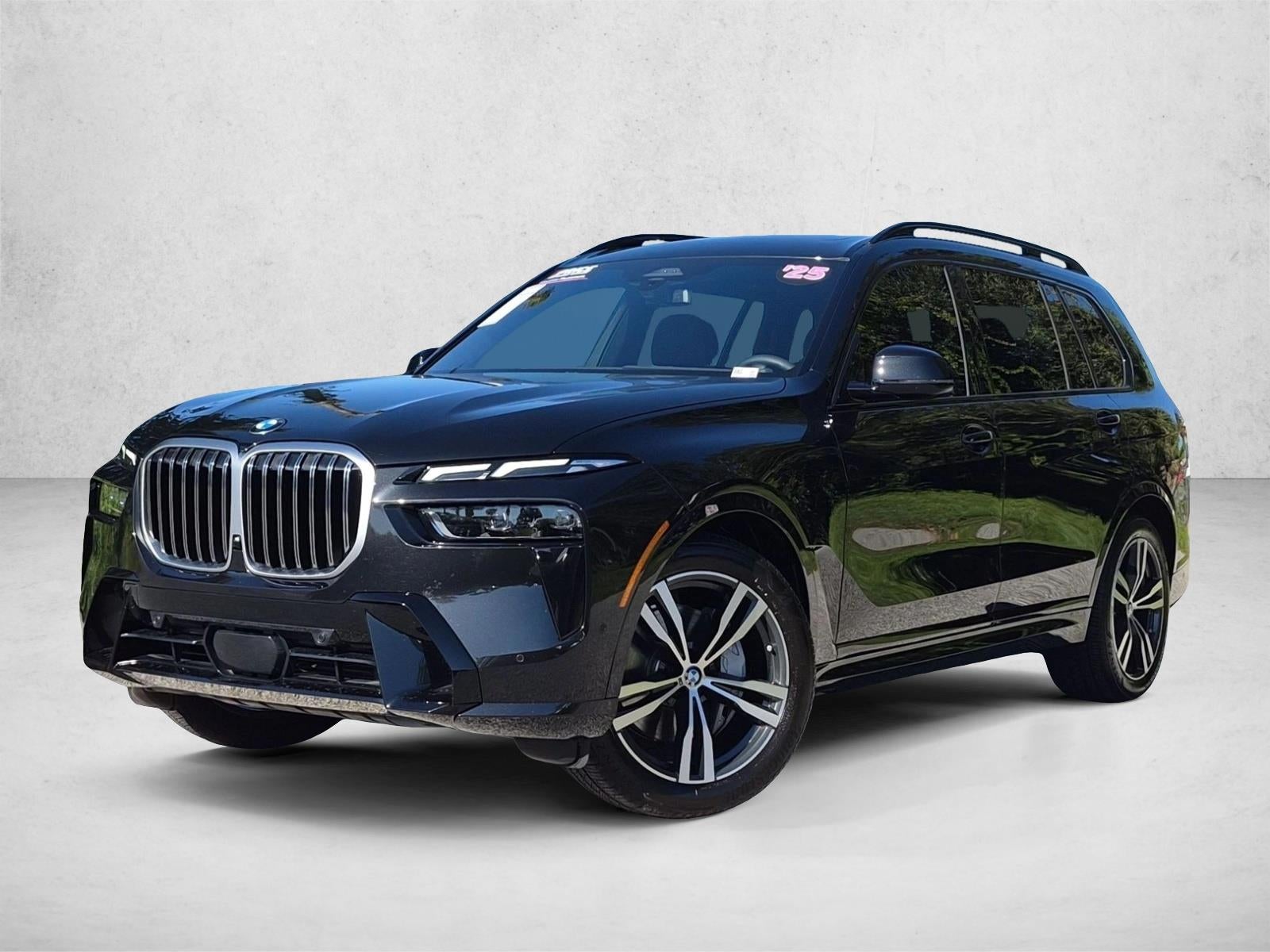 2025 BMW X7 xDrive40i Sports Activity Vehicle