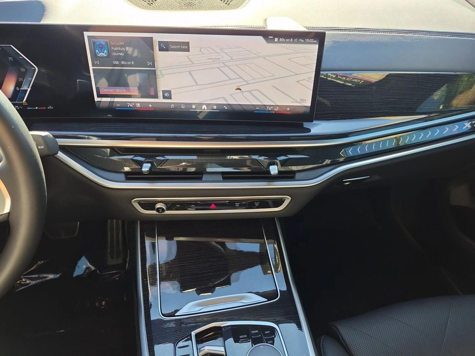 2025 BMW X7 xDrive40i Sports Activity Vehicle