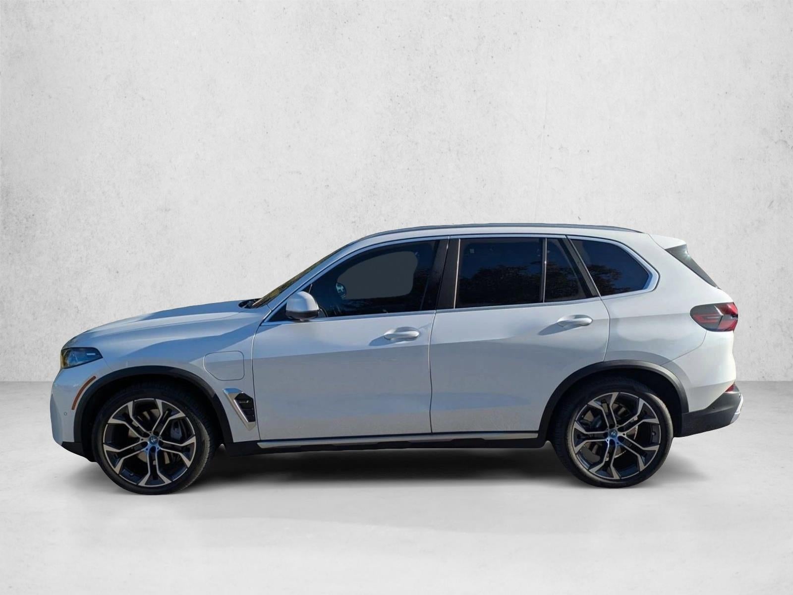 2024 BMW X5 xDrive50e Plug-In Hybrid