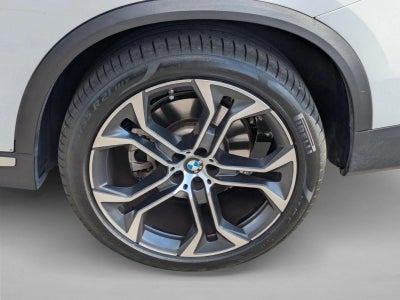 2022 BMW X5 sDrive40i Sports Activity Vehicle