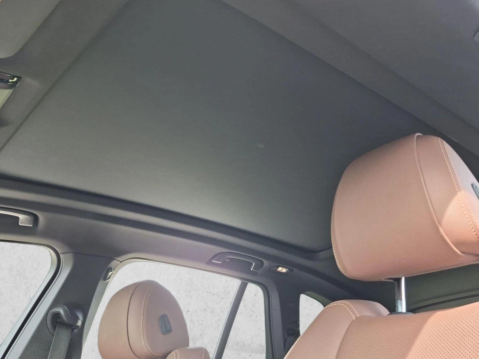 2022 BMW X5 sDrive40i Sports Activity Vehicle