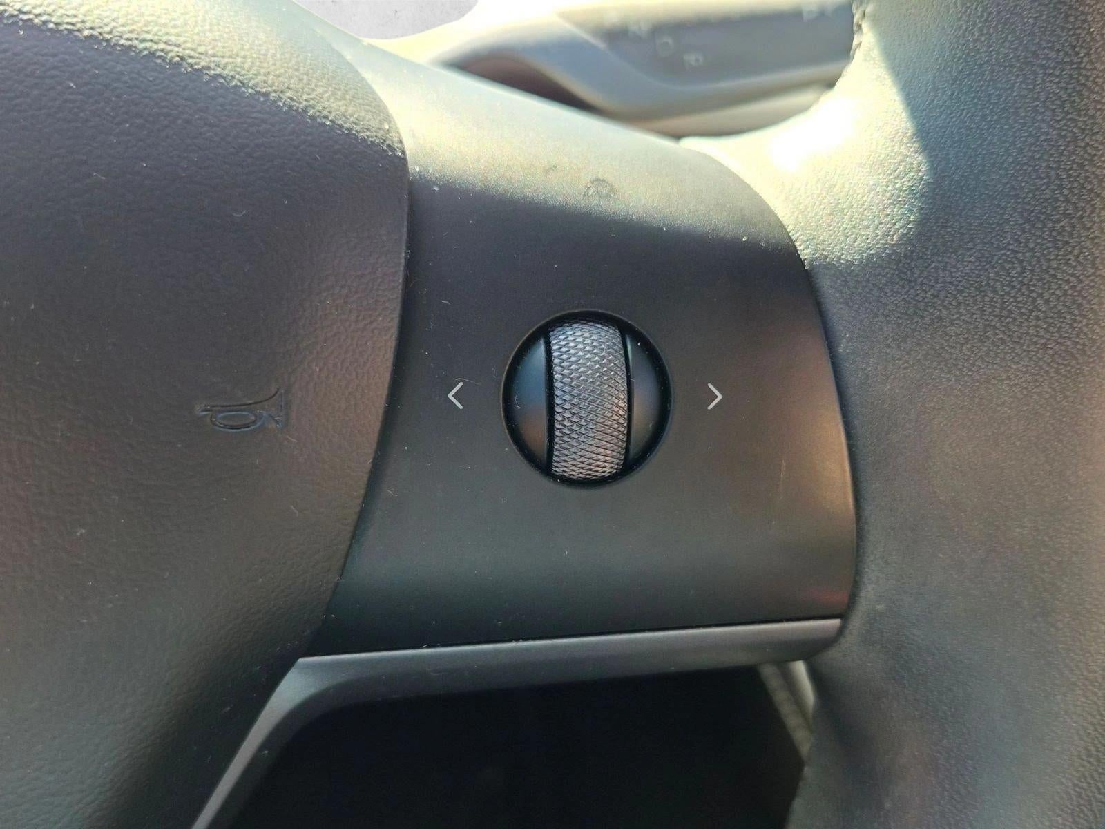 2023 Tesla Model 3 RWD