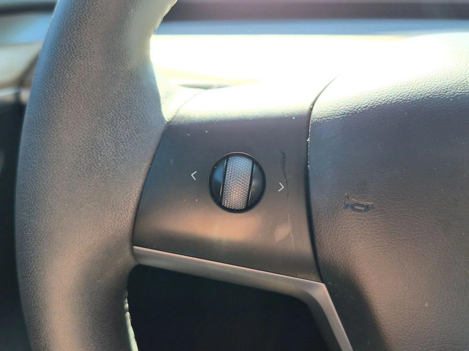 2023 Tesla Model 3 RWD