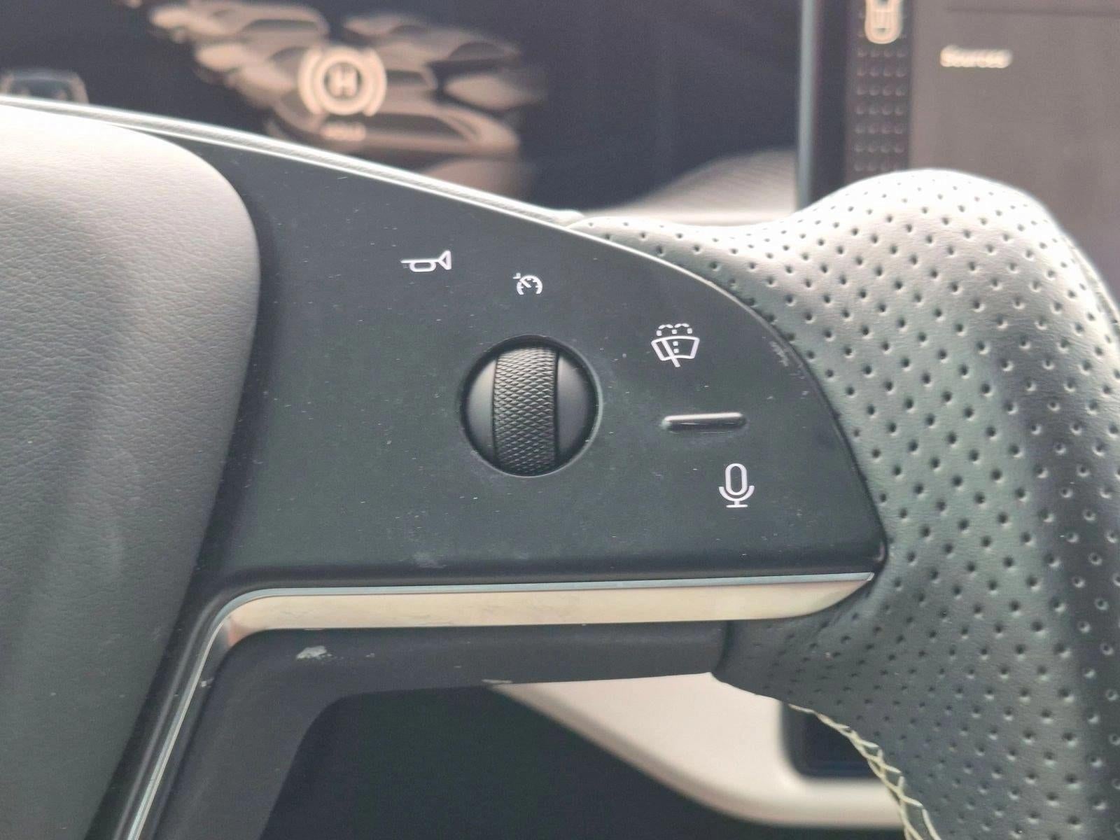 2022 Tesla Model X Plaid AWD