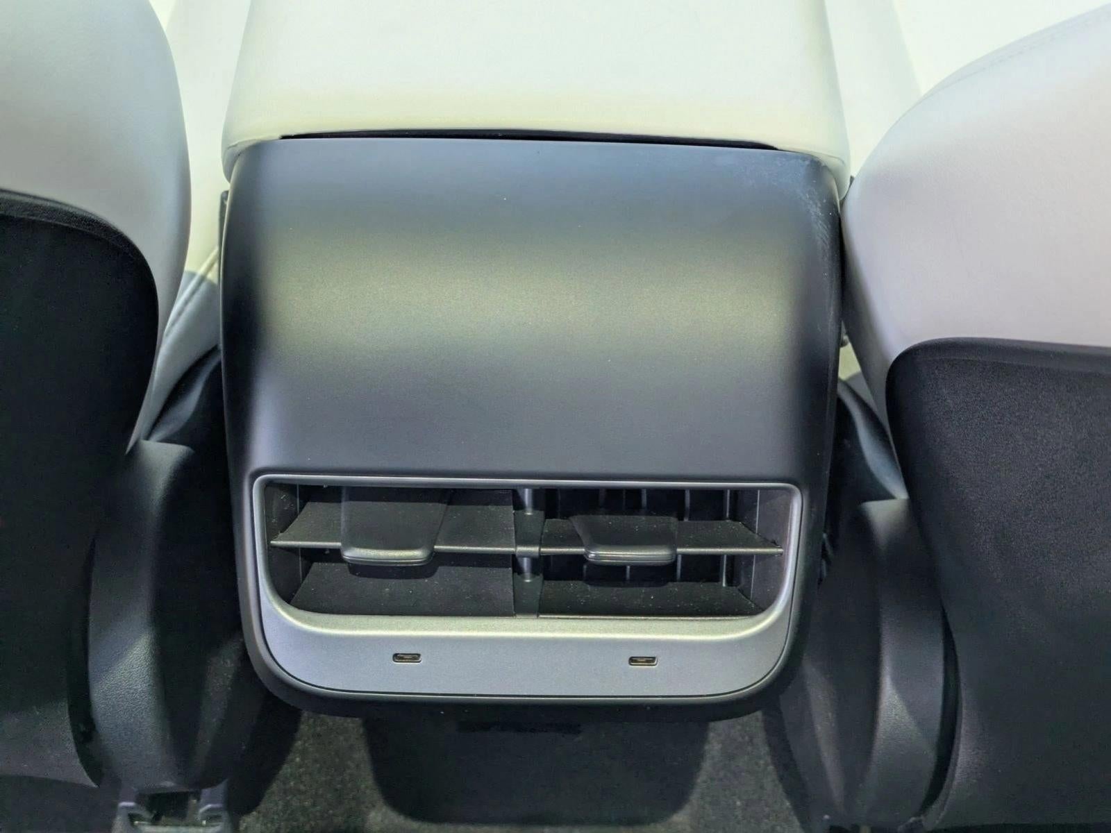 2024 Tesla Model Y Performance AWD
