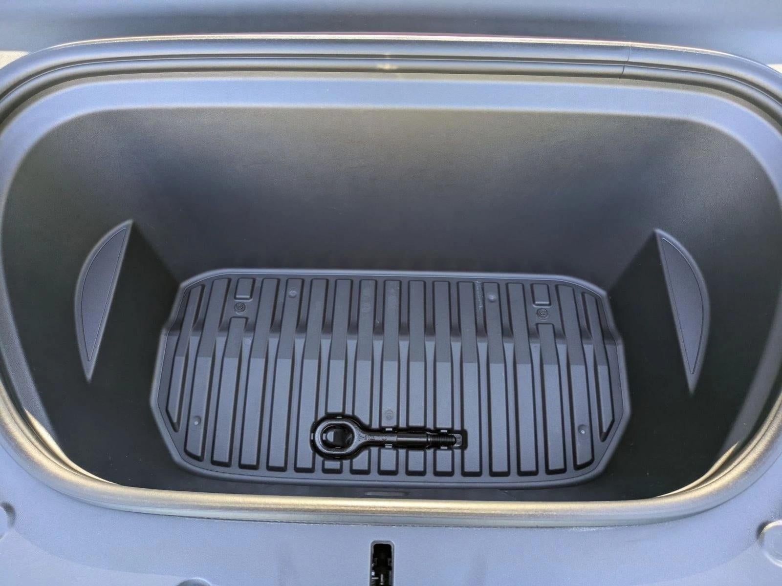 2022 Tesla Model Y Performance AWD