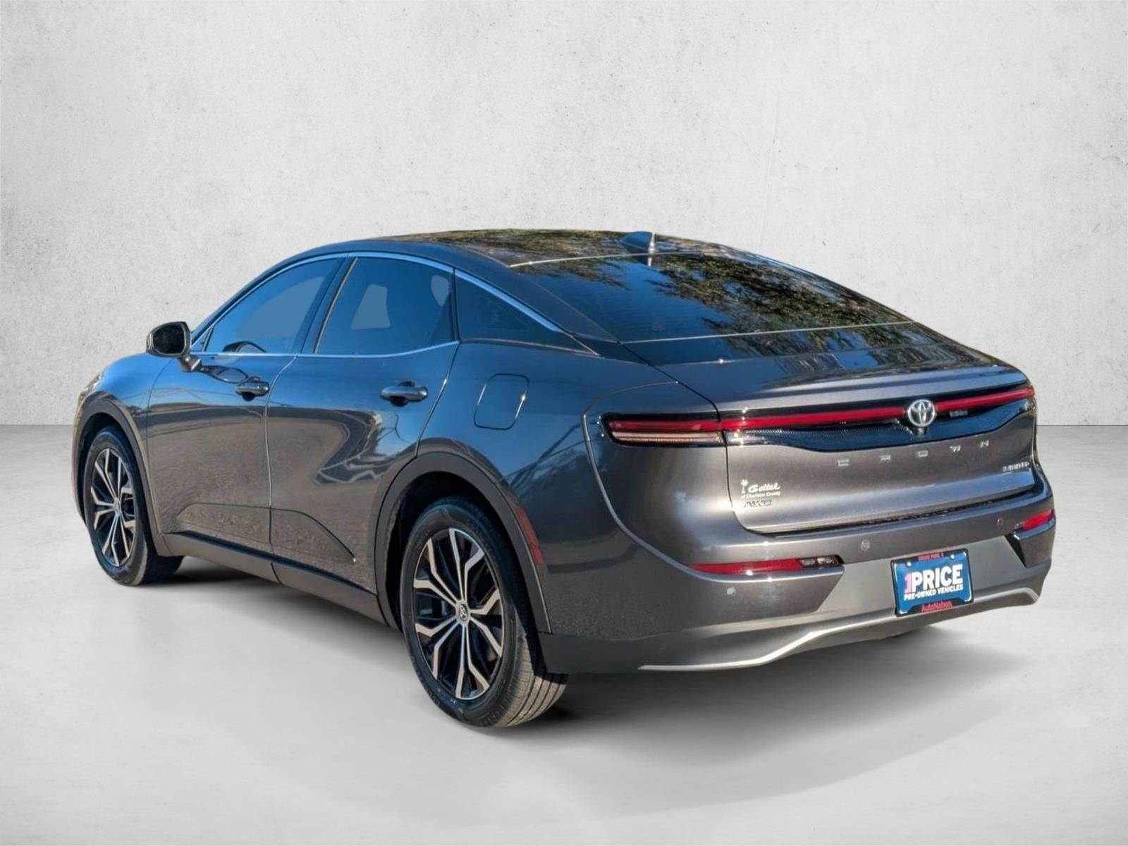 2023 Toyota Crown Limited AWD (Natl)