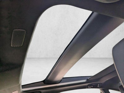 2023 Toyota Crown Limited AWD (Natl)