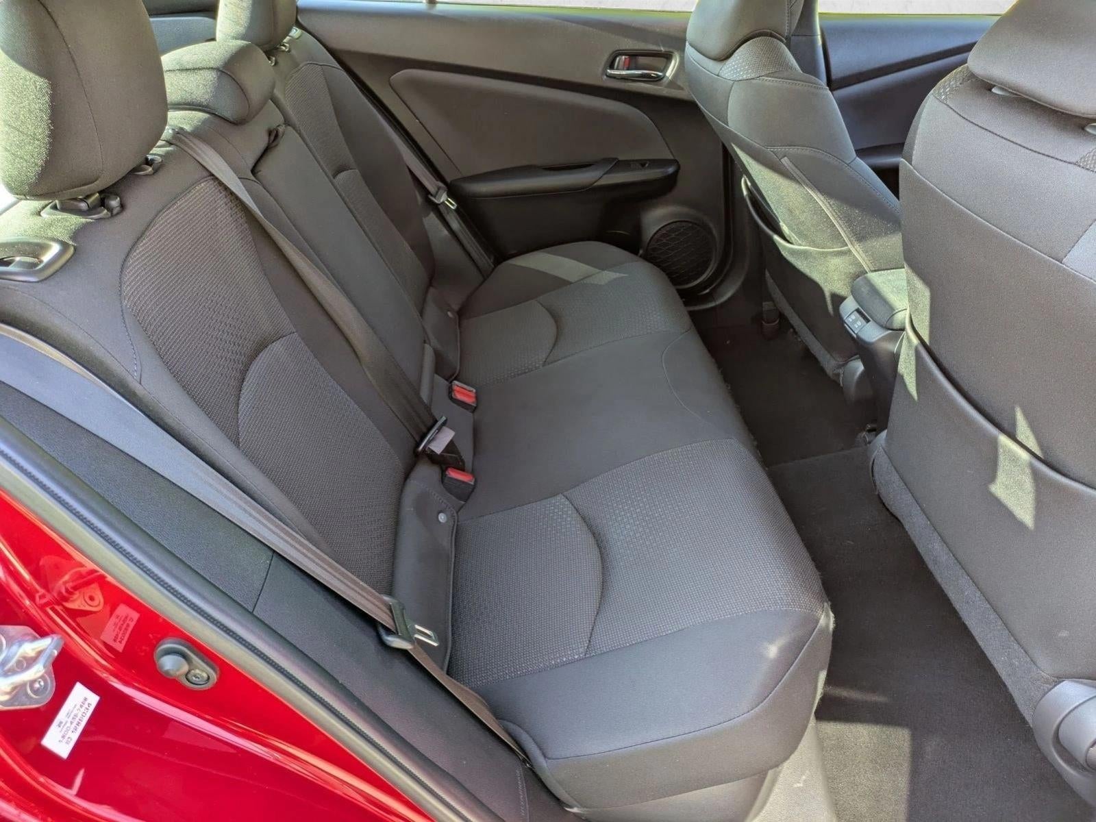 2022 Toyota Prius LE (Natl)