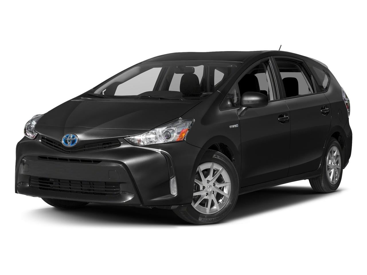 2017 Toyota Prius v Four (Natl)