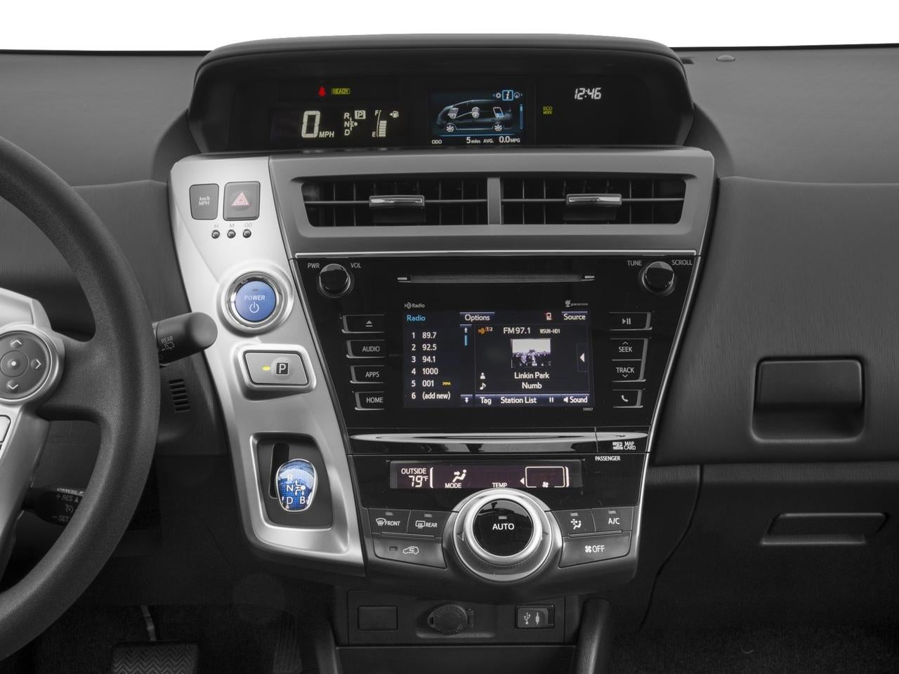 2017 Toyota Prius v Four (Natl)