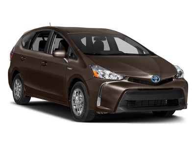 2017 Toyota Prius v Four (Natl)
