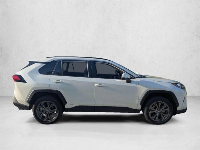 2022 Toyota RAV4 Hybrid XLE Premium AWD (Natl)