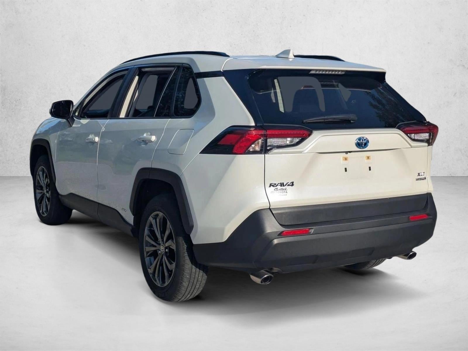 2022 Toyota RAV4 Hybrid XLE Premium AWD (Natl)