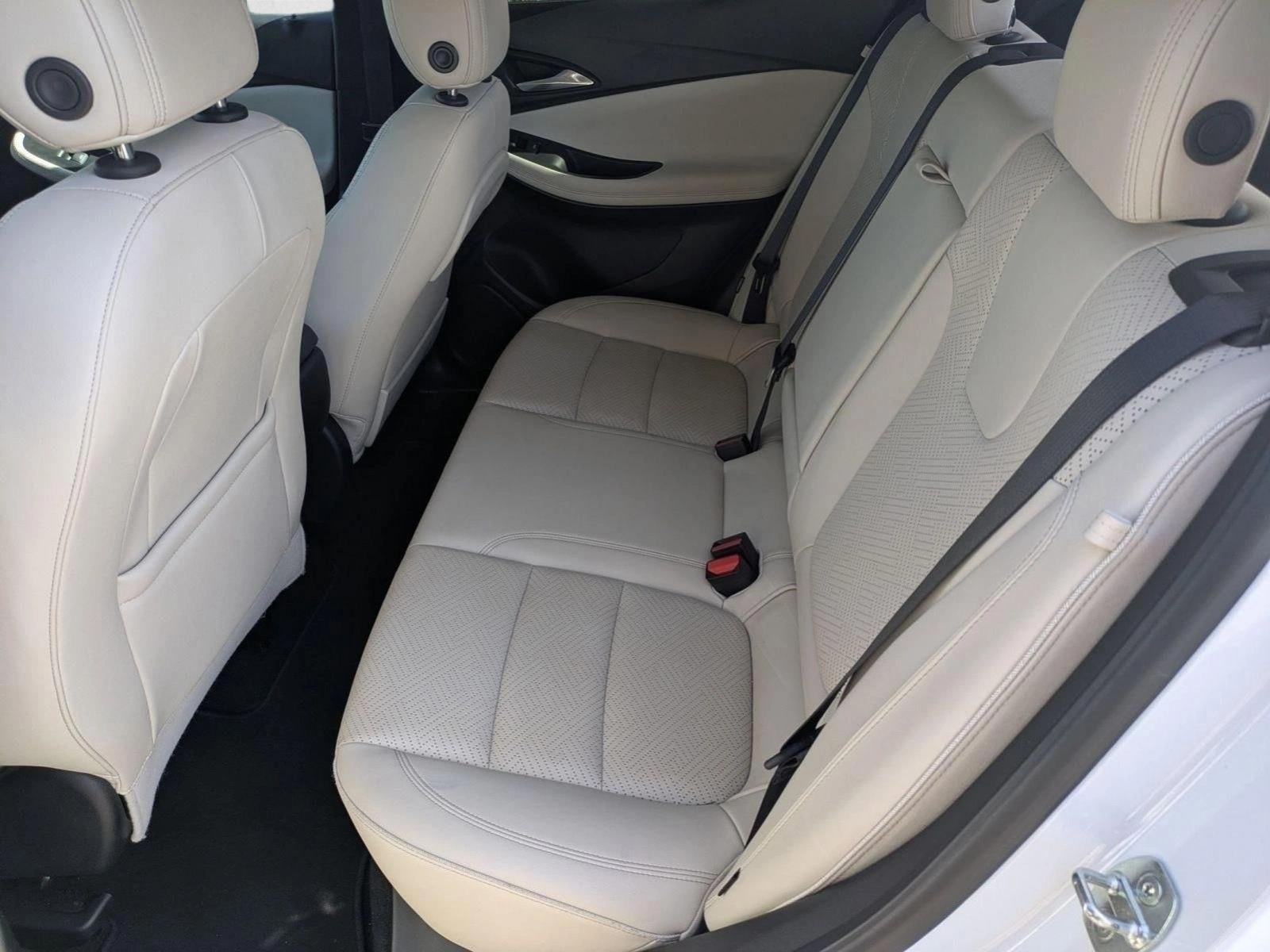 2020 Buick Encore GX Essence FWD