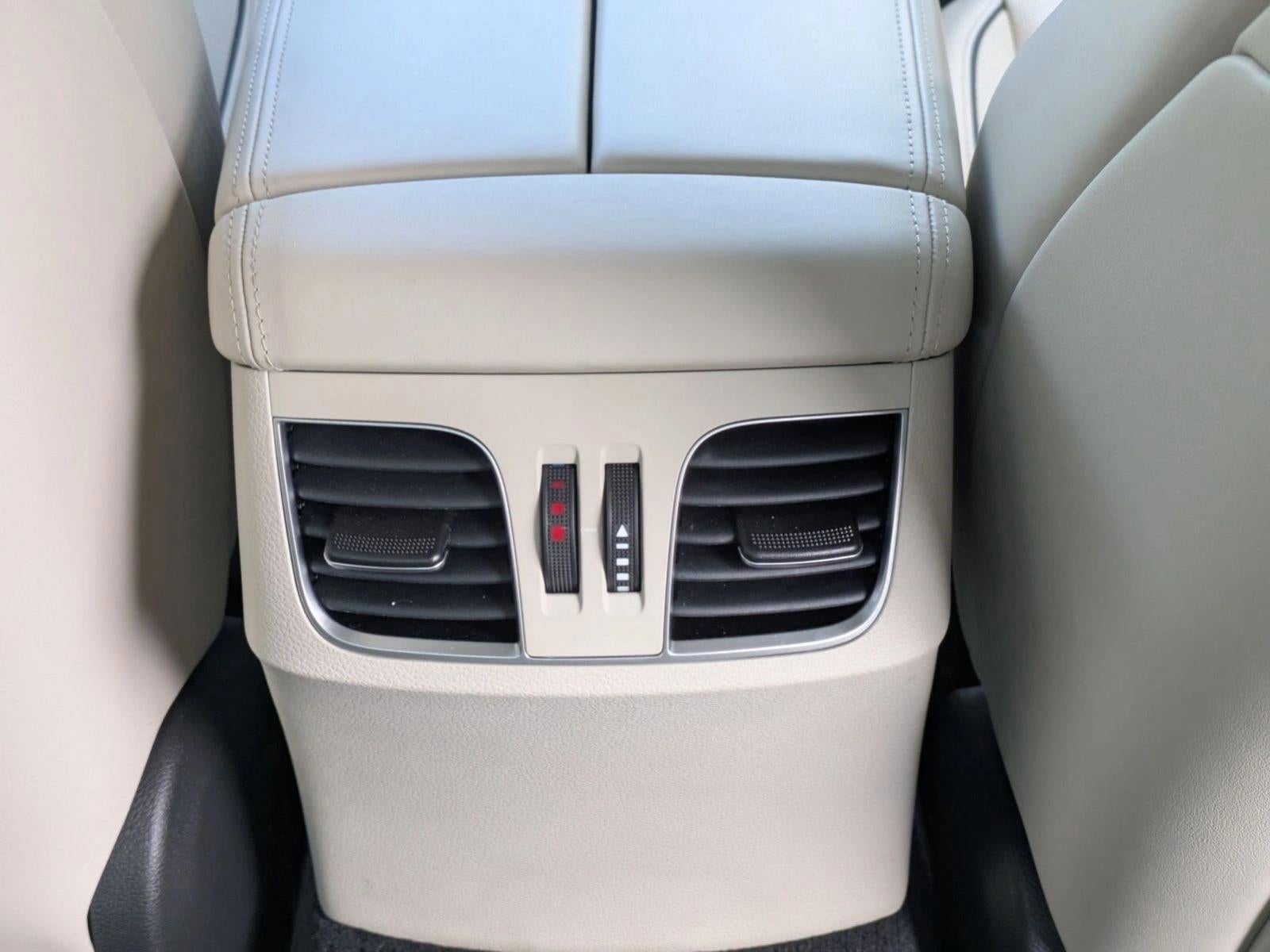 2018 Genesis G80 3.8L RWD